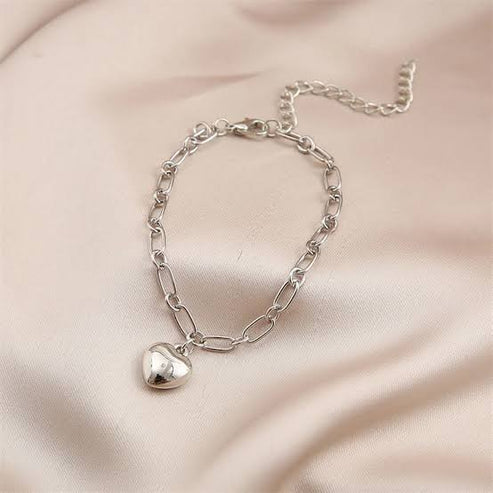 The Polished Heart Link Bracelet